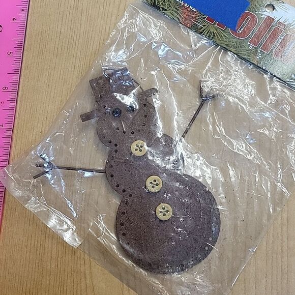 Snowmen decorations/ornaments  - Picture 10 of 10